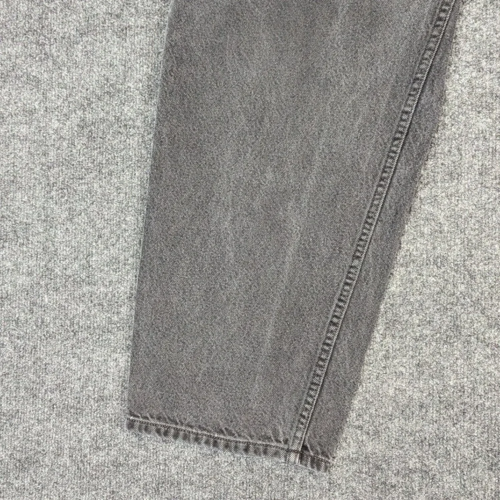 Levis 560 Comfort Fit Jeans Mens 42x32 Faded Black Tapered Leg Denim Pants